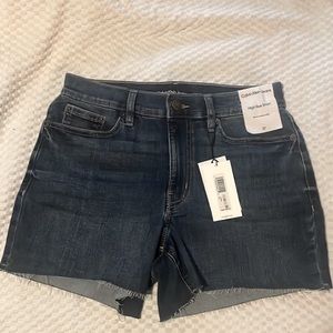 Calvin Klein Denim Shorts Size 27 NWT